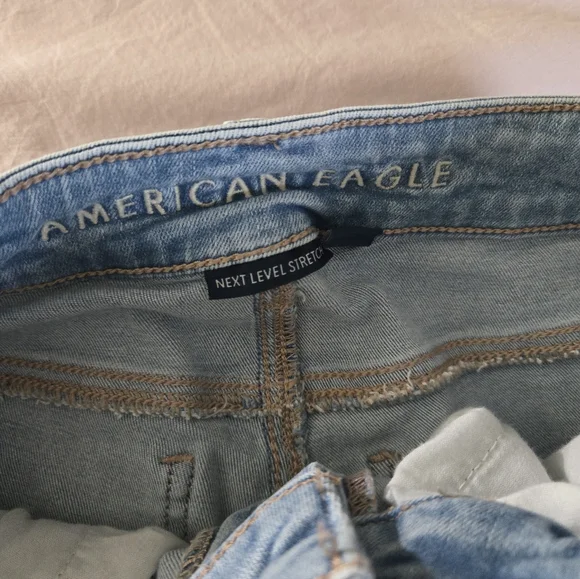 American Eagle High Rise Flare Jeans - Picture 4 of 5